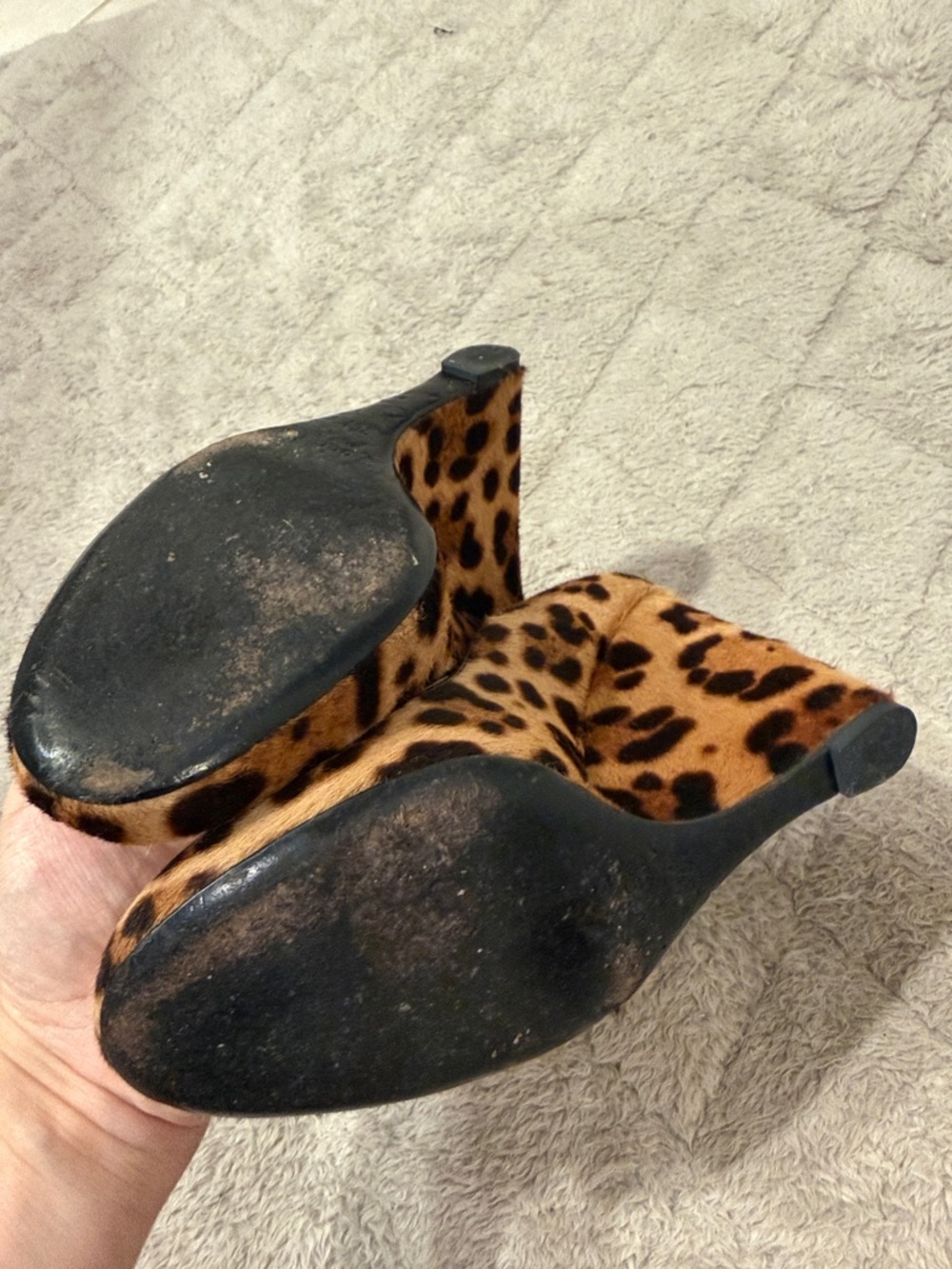 Gucci Leopard Calf Hair Pumps in Tan, Black & Pink - Picture 6 of 9